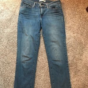 Levi jeans